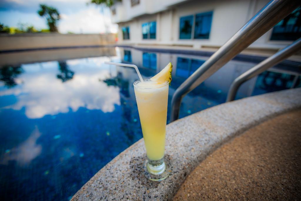 Golden City Rayong Hotel Eksteriør billede