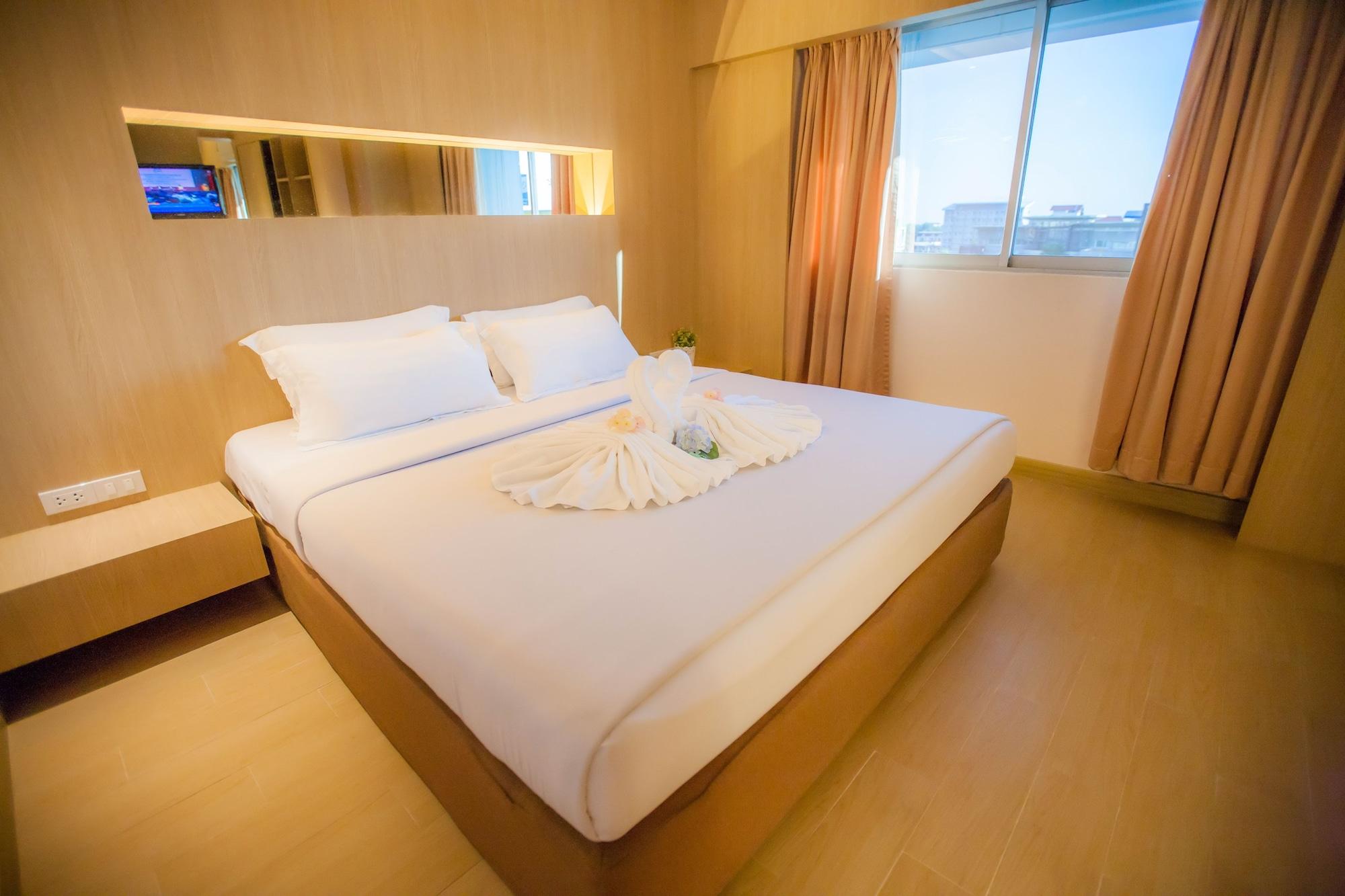 Golden City Rayong Hotel Eksteriør billede