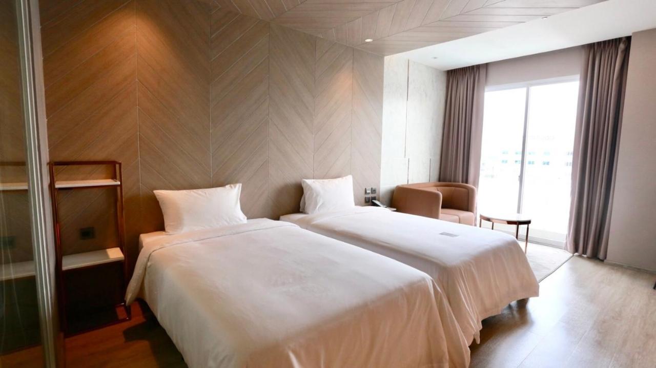 Golden City Rayong Hotel Eksteriør billede